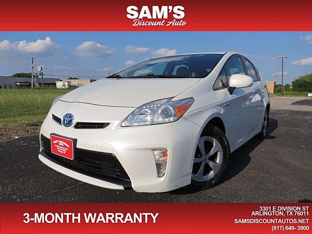 2012 Toyota Prius Three's photo