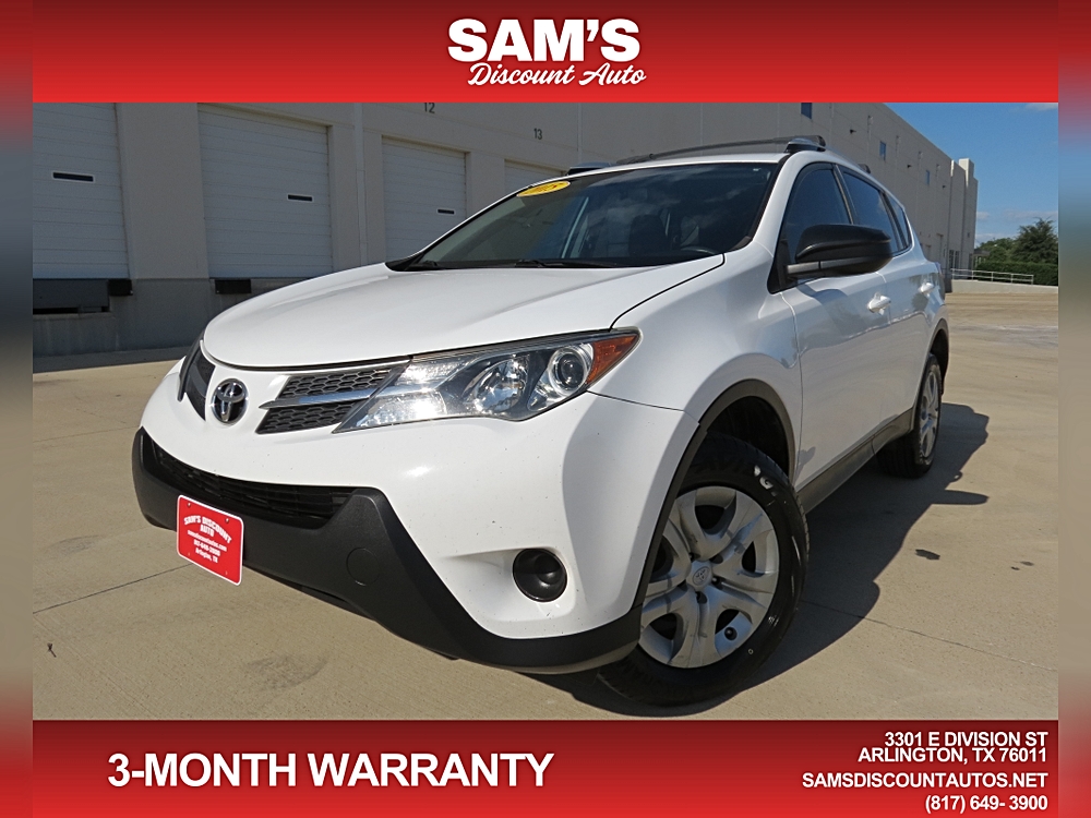 2015 Toyota RAV4 LE's photo