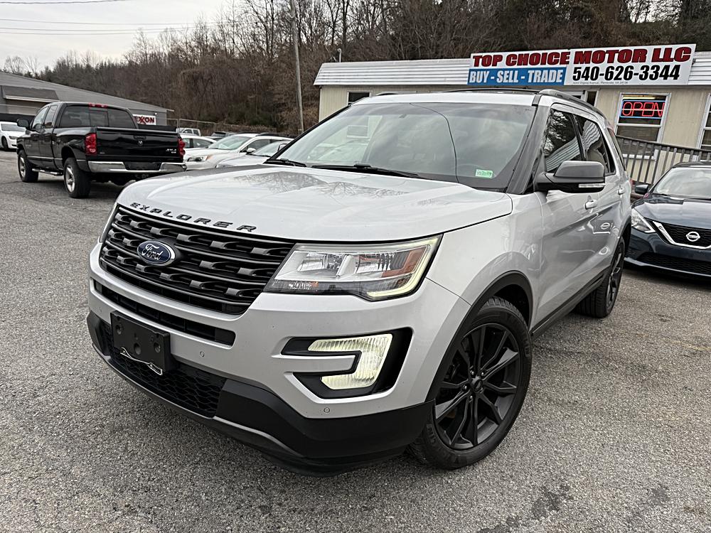 2017 Ford Explorer XLT's photo