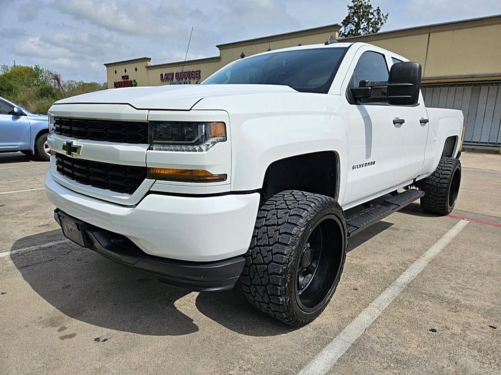 2018 Chevrolet Silverado 1500 Custom