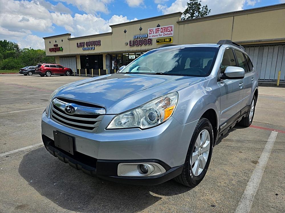 2012 Subaru Outback Base