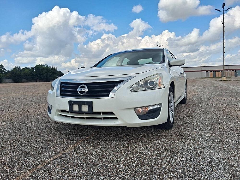2014 Nissan Altima's photo