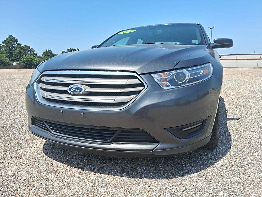 2015 Ford Taurus