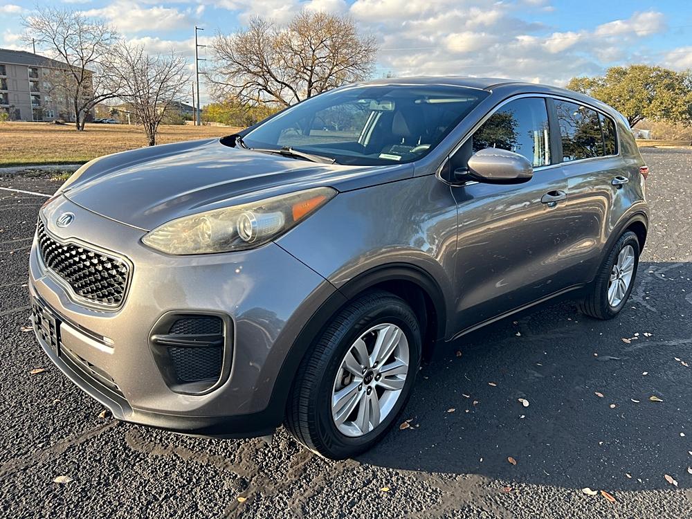 2017 Kia Sportage LX's photo
