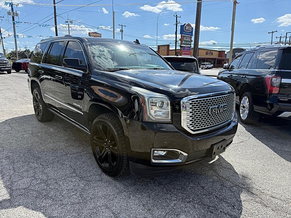2017 GMC Yukon SLT - Photo 19