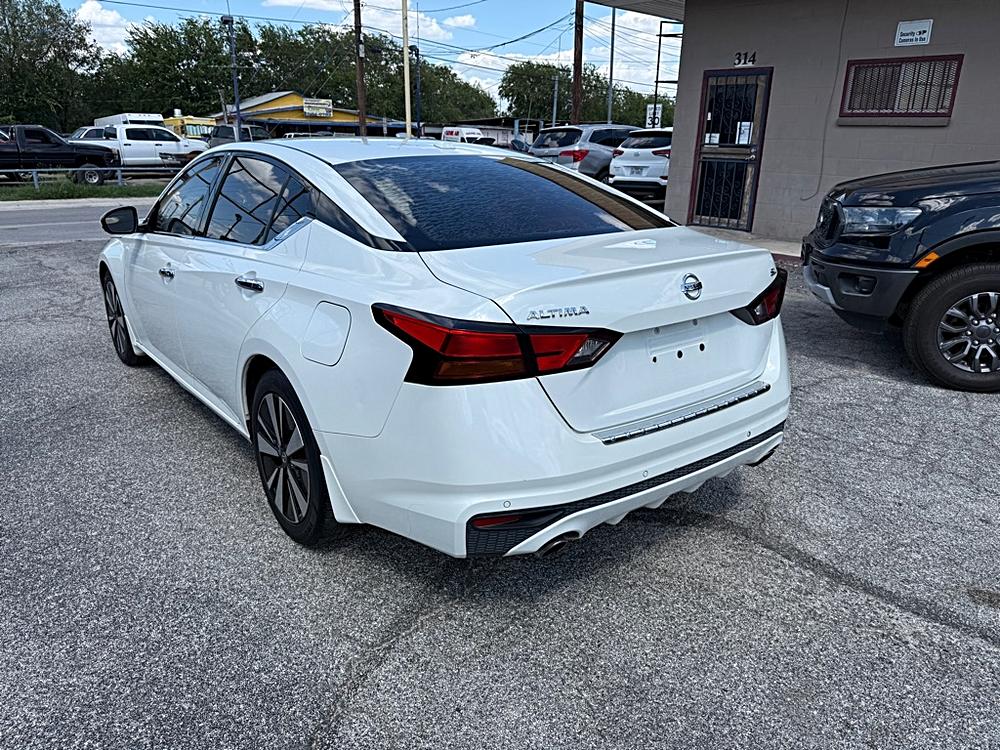 2020 Nissan Altima