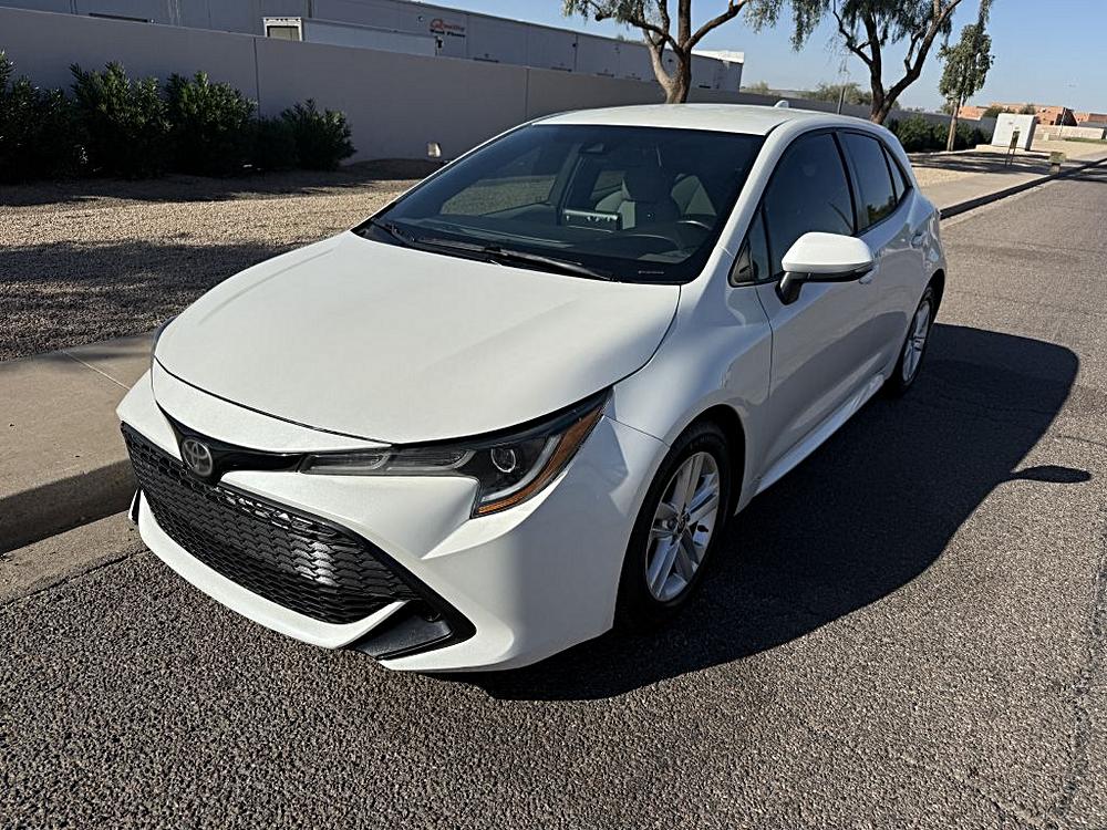 2020 Toyota Corolla Hatchback SE