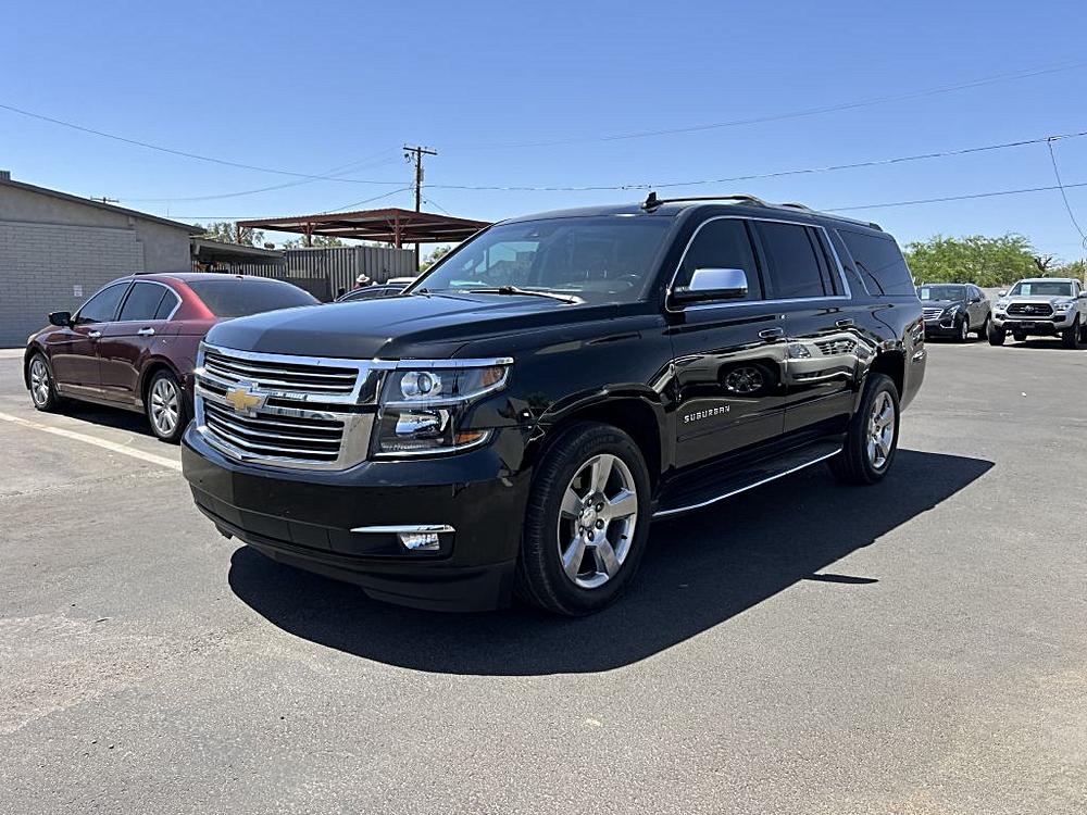 2018 Chevrolet Suburban 4WD 1500 Premier's photo
