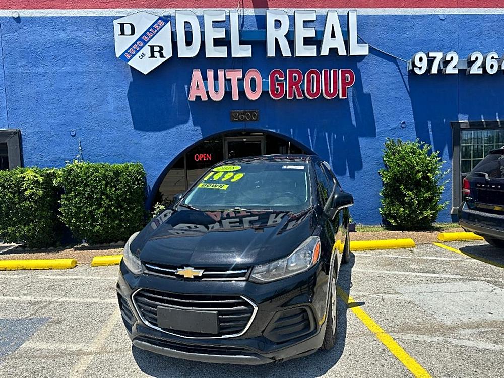 2018 Chevrolet Trax LS's photo