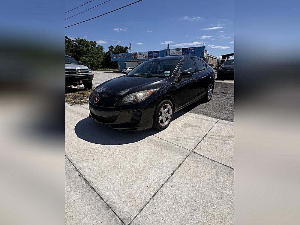 2013 Mazda MAZDA3 i SV