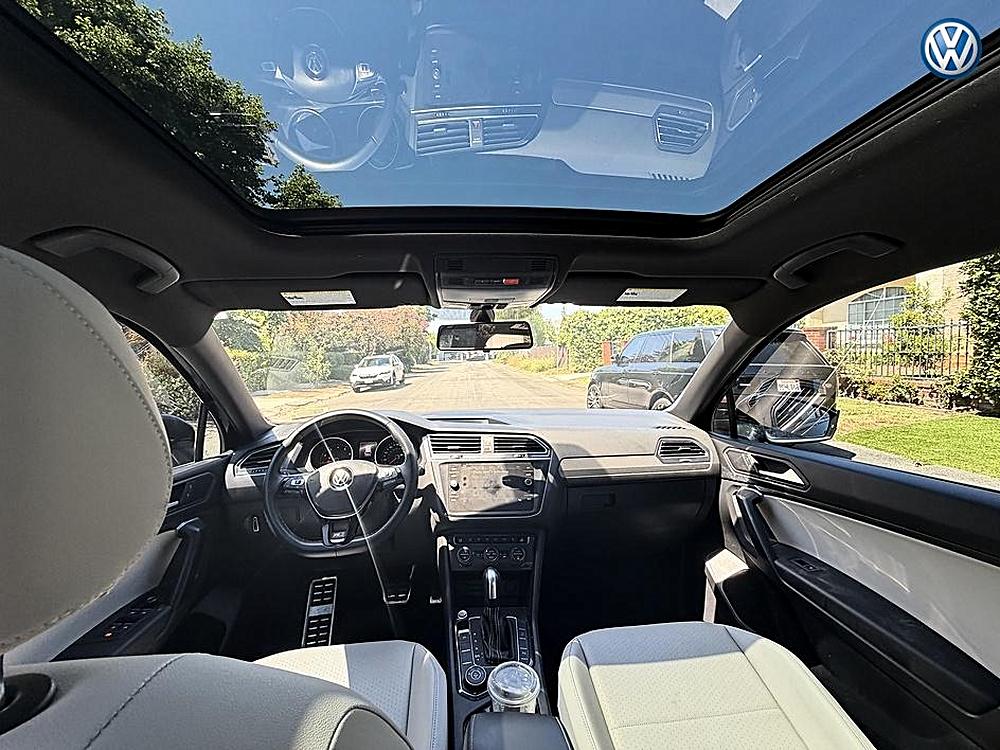 2021 Volkswagen Tiguan SE R-LINE BLACK - Photo 18