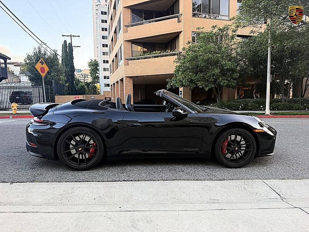 2025 Porsche 911