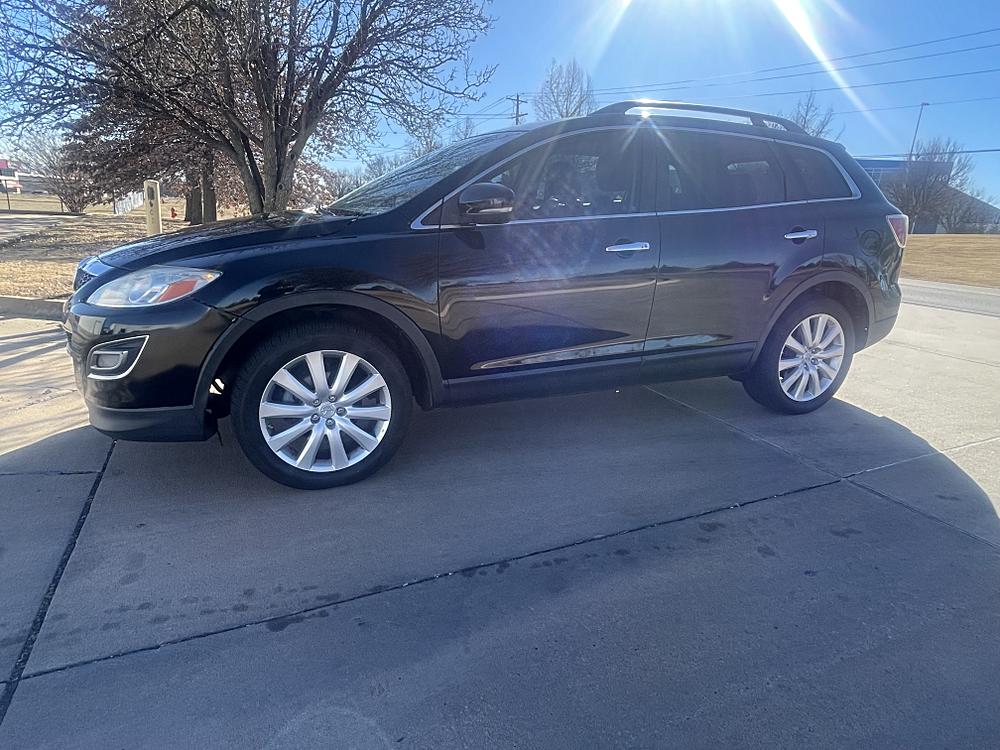 2010 Mazda CX-9 Grand Touring's photo