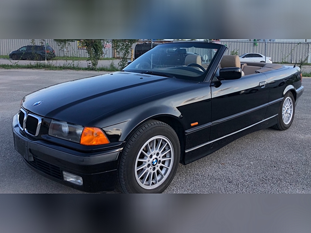 1997 BMW 3 Series's photo