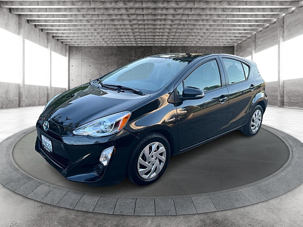 2015 Toyota Prius c One's photo