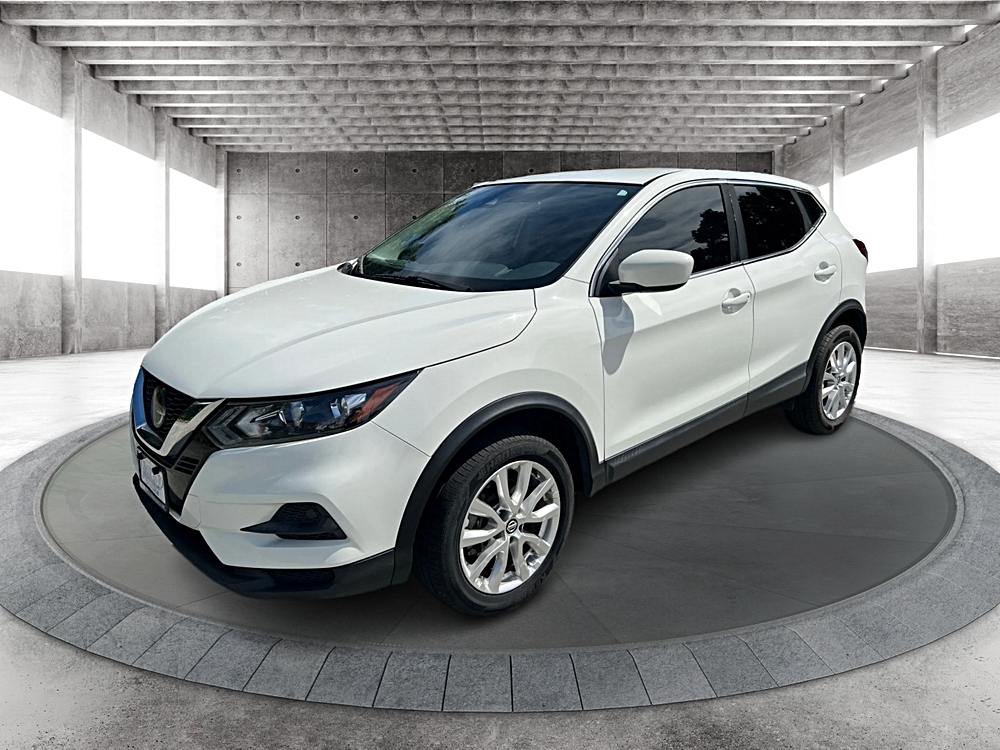 2021 Nissan Rogue Sport S FWD's photo