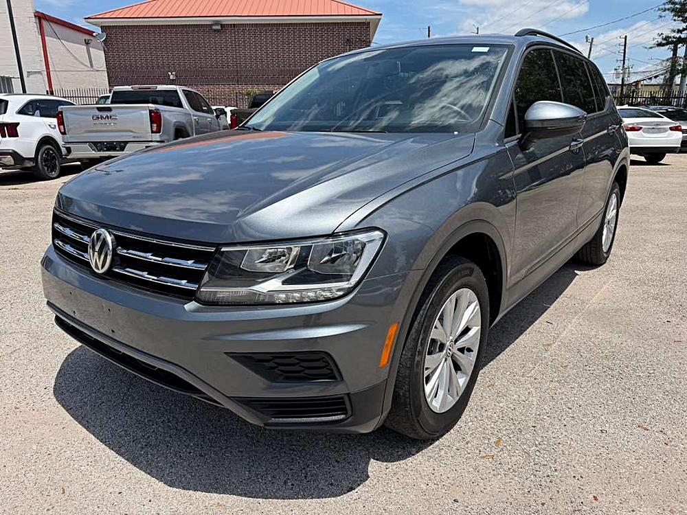 2020 Volkswagen Tiguan 2.0T S's photo