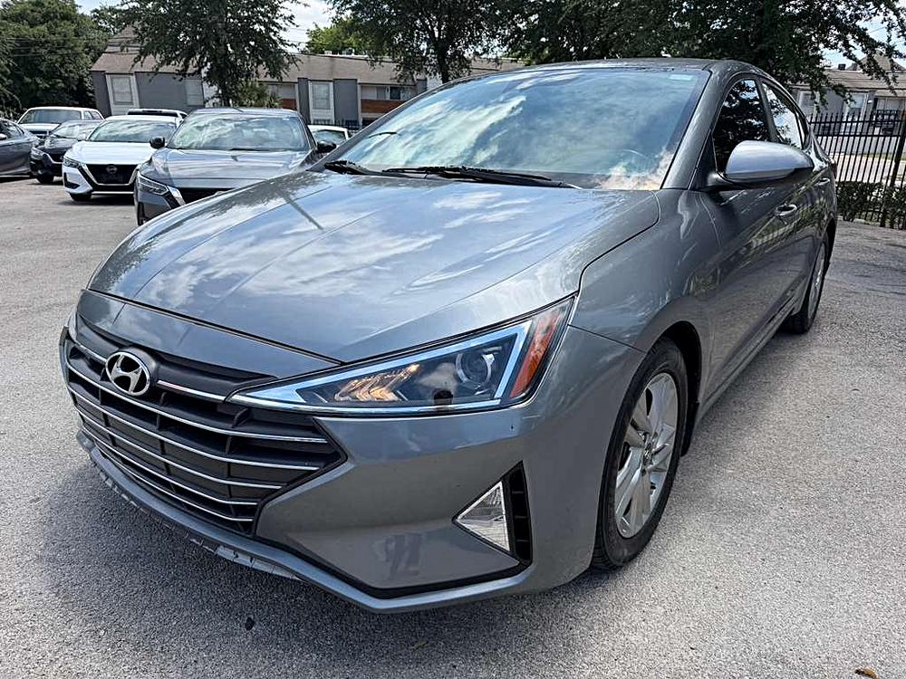 2019 Hyundai Elantra 2.0 Value Edition A/T SULEV's photo