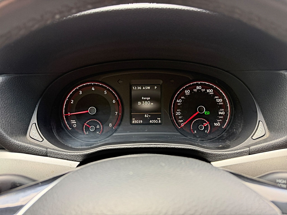 2018 Volkswagen Passat S - Photo 41