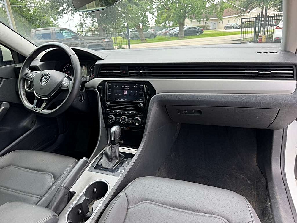 2018 Volkswagen Passat S - Photo 45