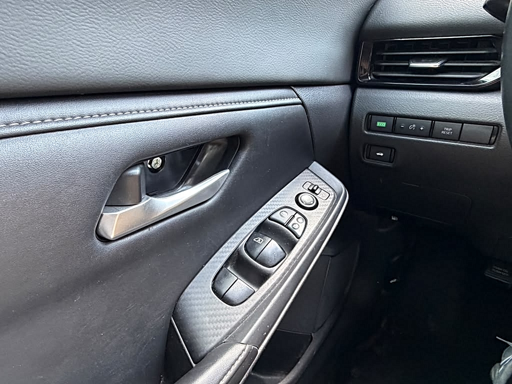 2022 Nissan Sentra SV - Photo 32