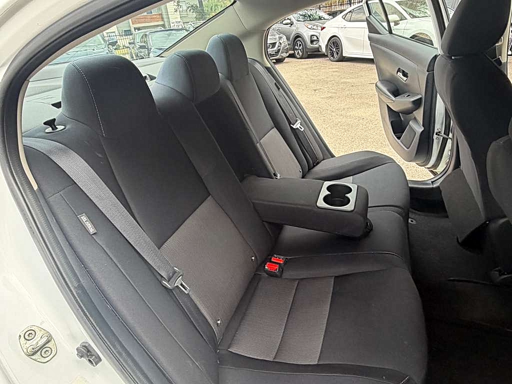 2022 Nissan Sentra SV - Photo 16