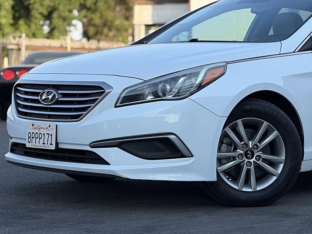 2017 Hyundai Sonata SE - Photo 30