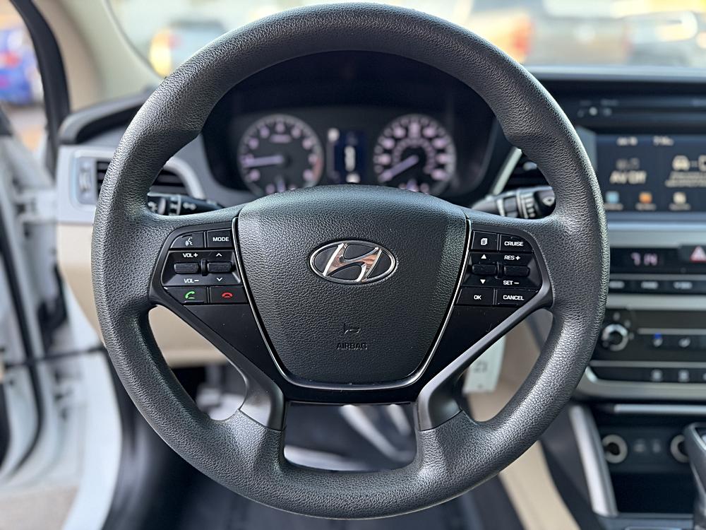 2017 Hyundai Sonata SE - Photo 19