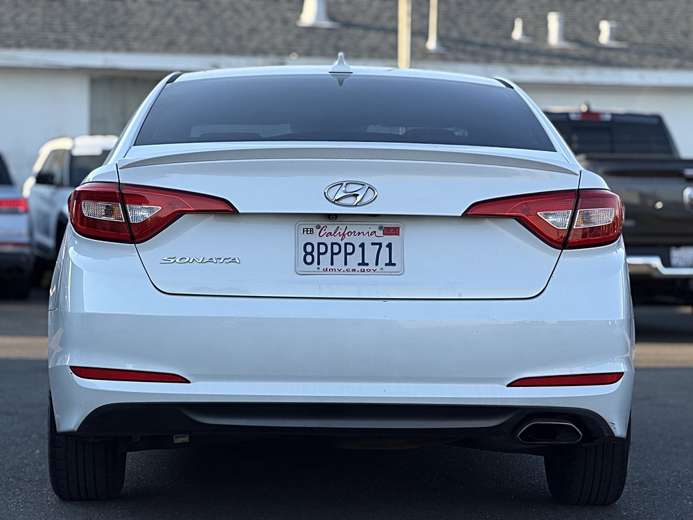 2017 Hyundai Sonata SE - Photo 6