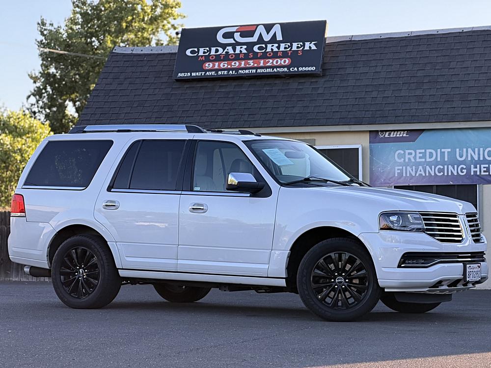 2016 Lincoln Navigator 4x4 Select's photo