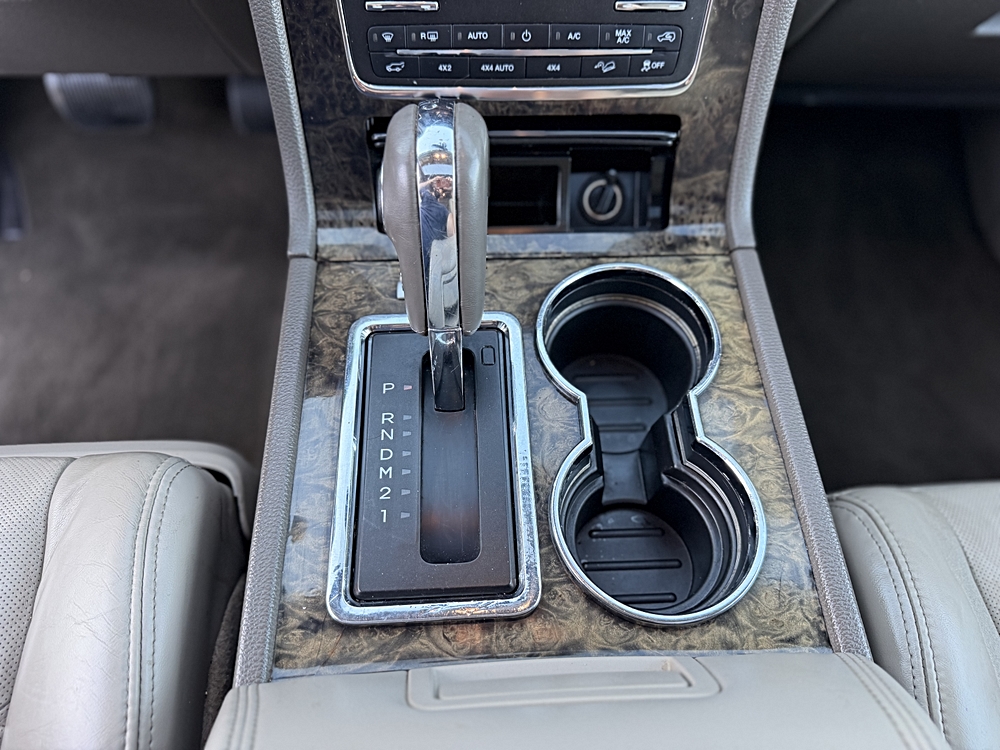2016 Lincoln Navigator Select - Photo 21