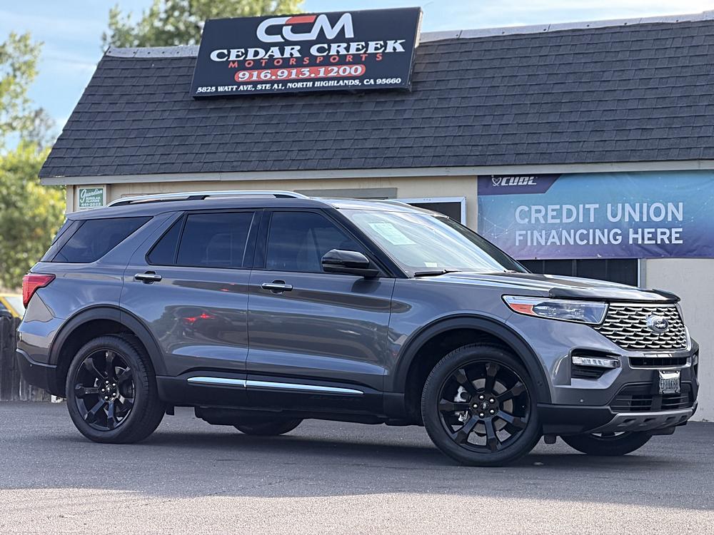 2021 Ford Explorer Platinum 4WD's photo
