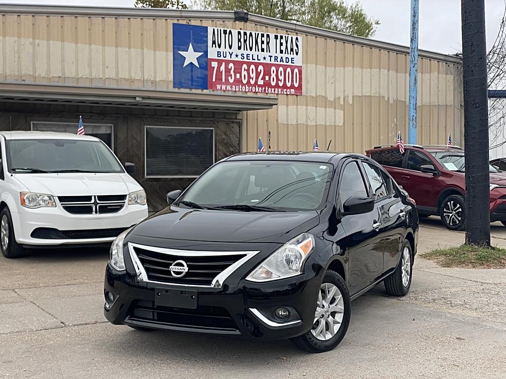 2019 Nissan Versa Sedan SV