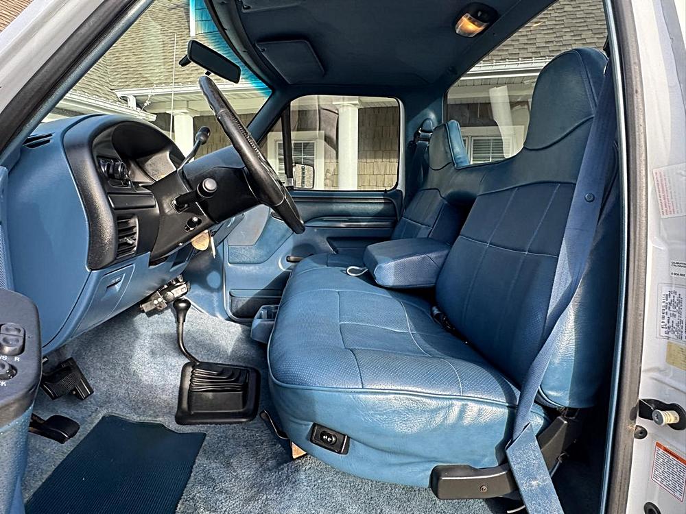 1996 Ford F-350 - Photo 12
