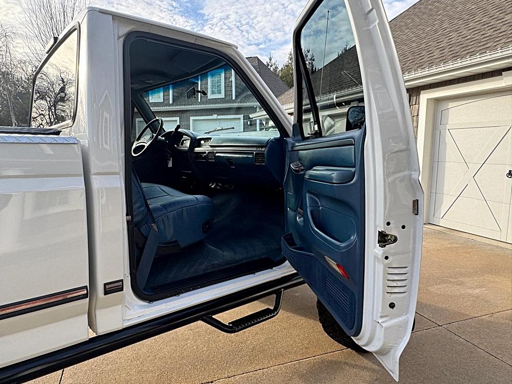 1996 Ford F-350 - Photo 17