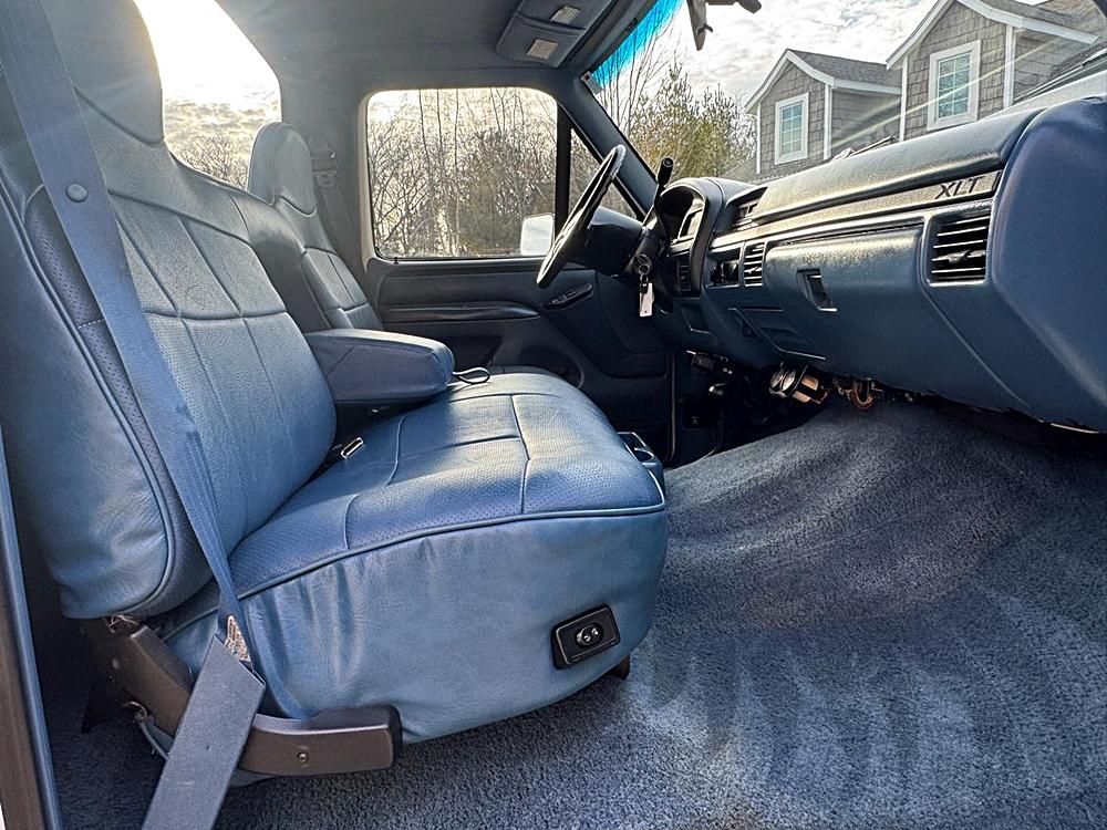 1996 Ford F-350 - Photo 18