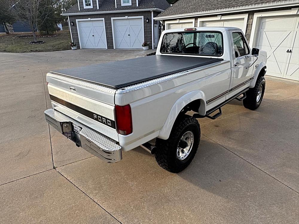1996 Ford F-350 - Photo 37
