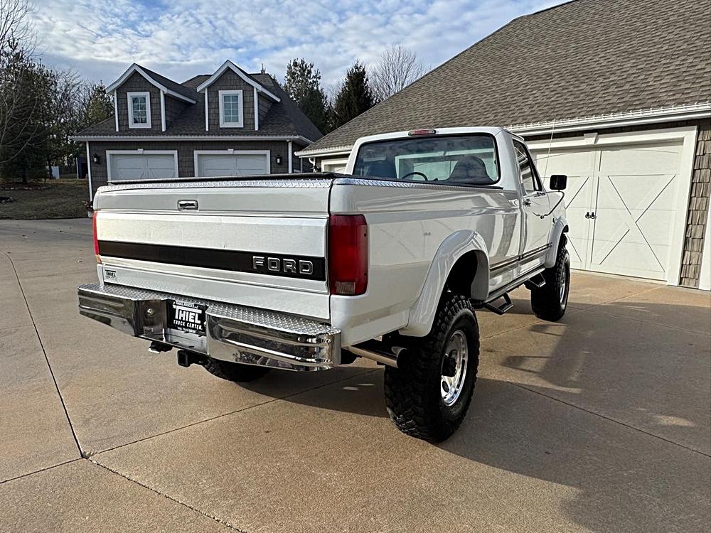 1996 Ford F-350 - Photo 6
