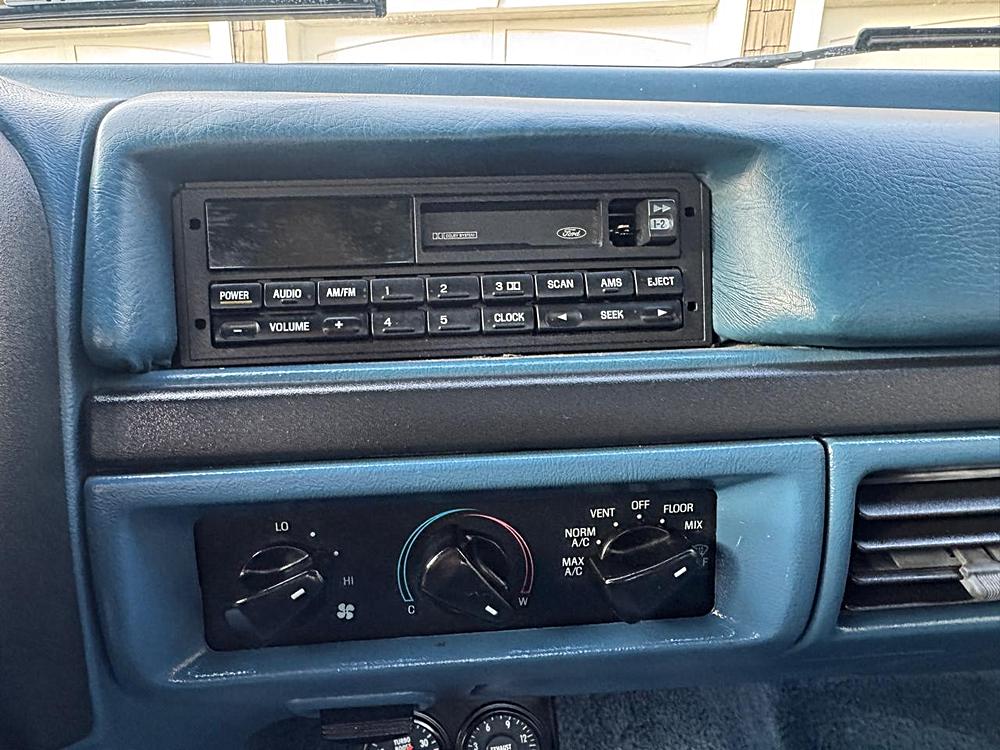 1996 Ford F-350 - Photo 62