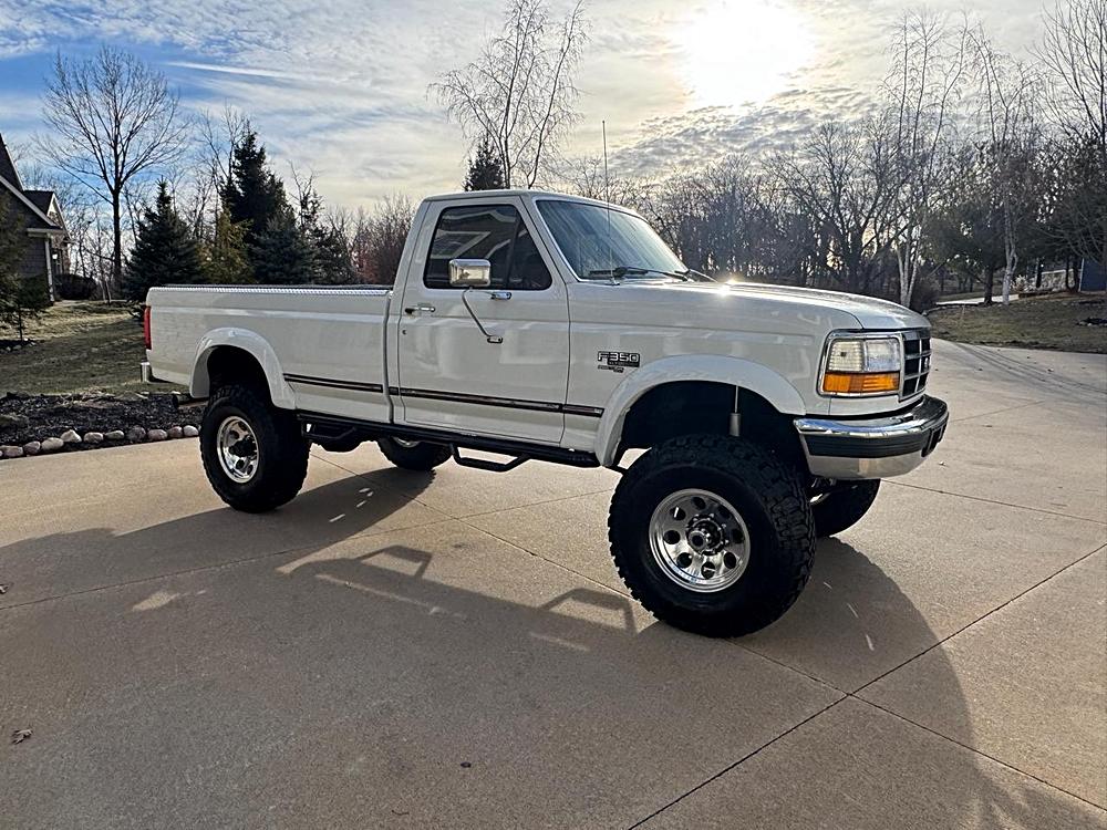 1996 Ford F-350 - Photo 8