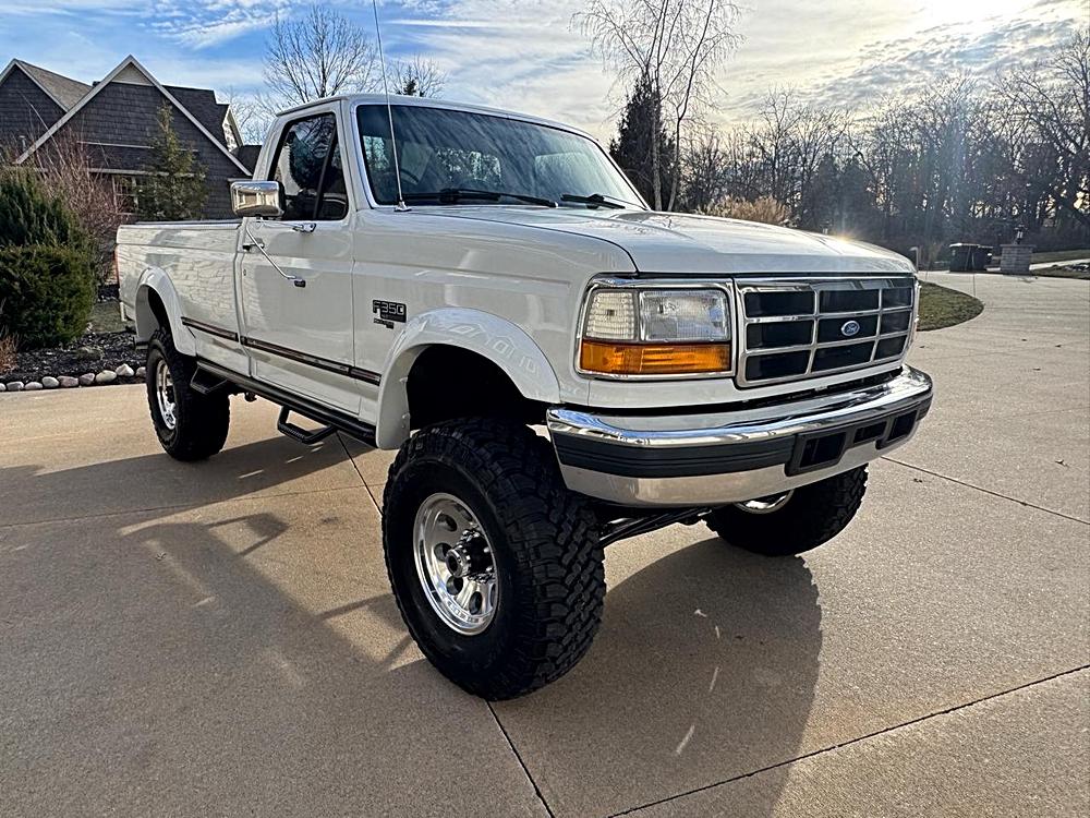 1996 Ford F-350 - Photo 9