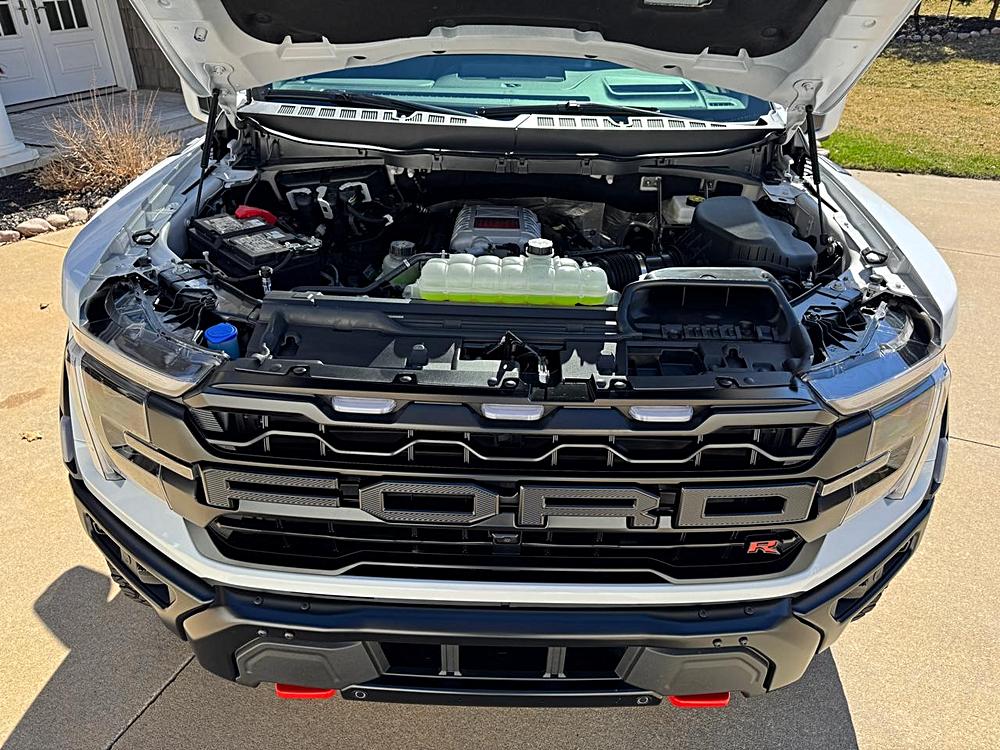 2025 Ford F-150 Raptor - Photo 23