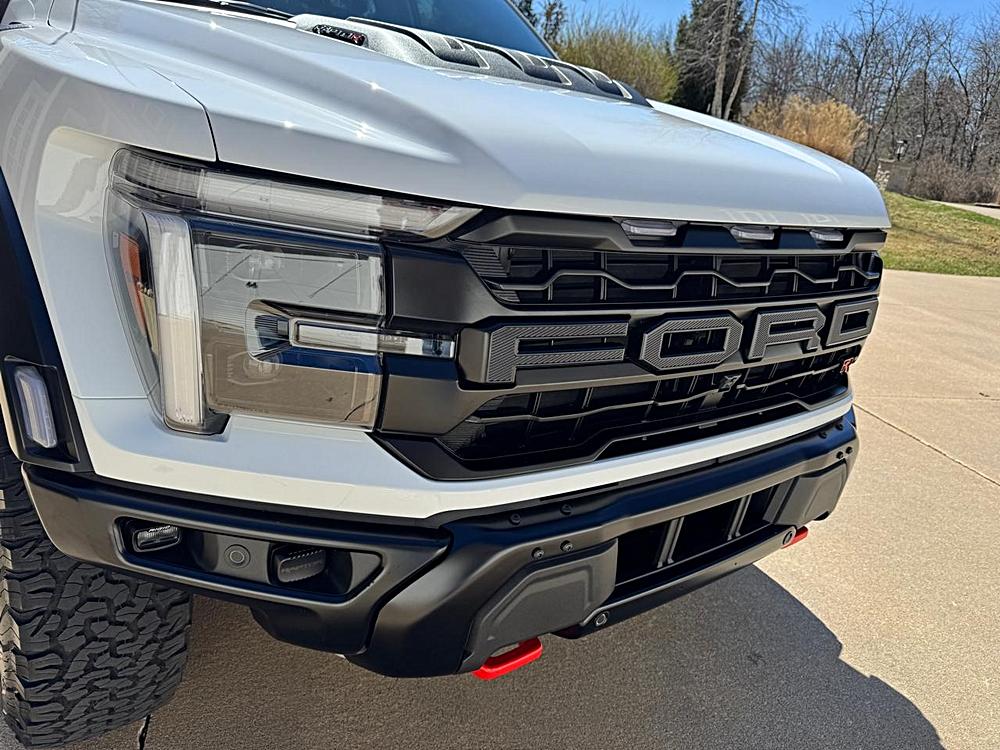 2025 Ford F-150 Raptor - Photo 33