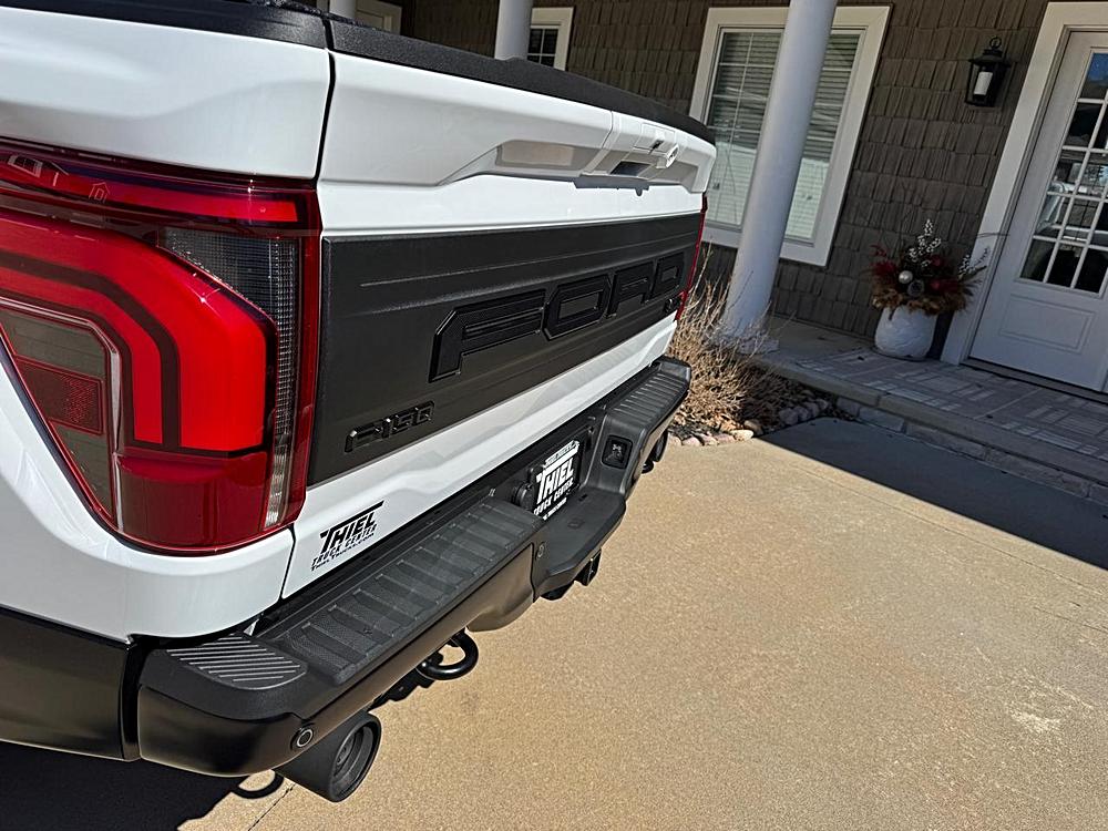 2025 Ford F-150 Raptor - Photo 42