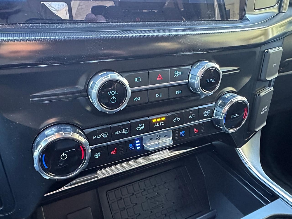 2025 Ford F-150 Raptor - Photo 57