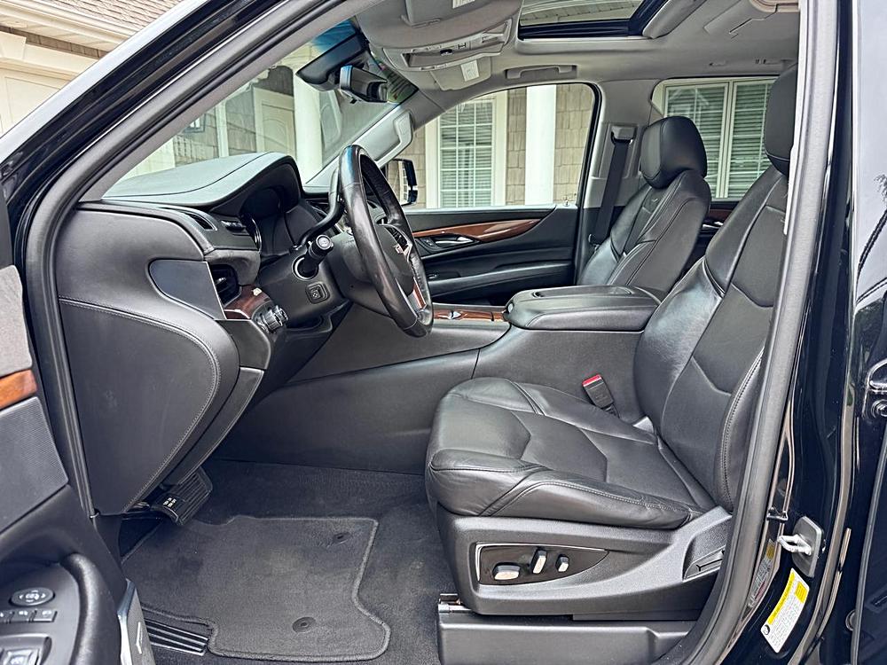 2019 Cadillac Escalade ESV Luxury - Photo 12