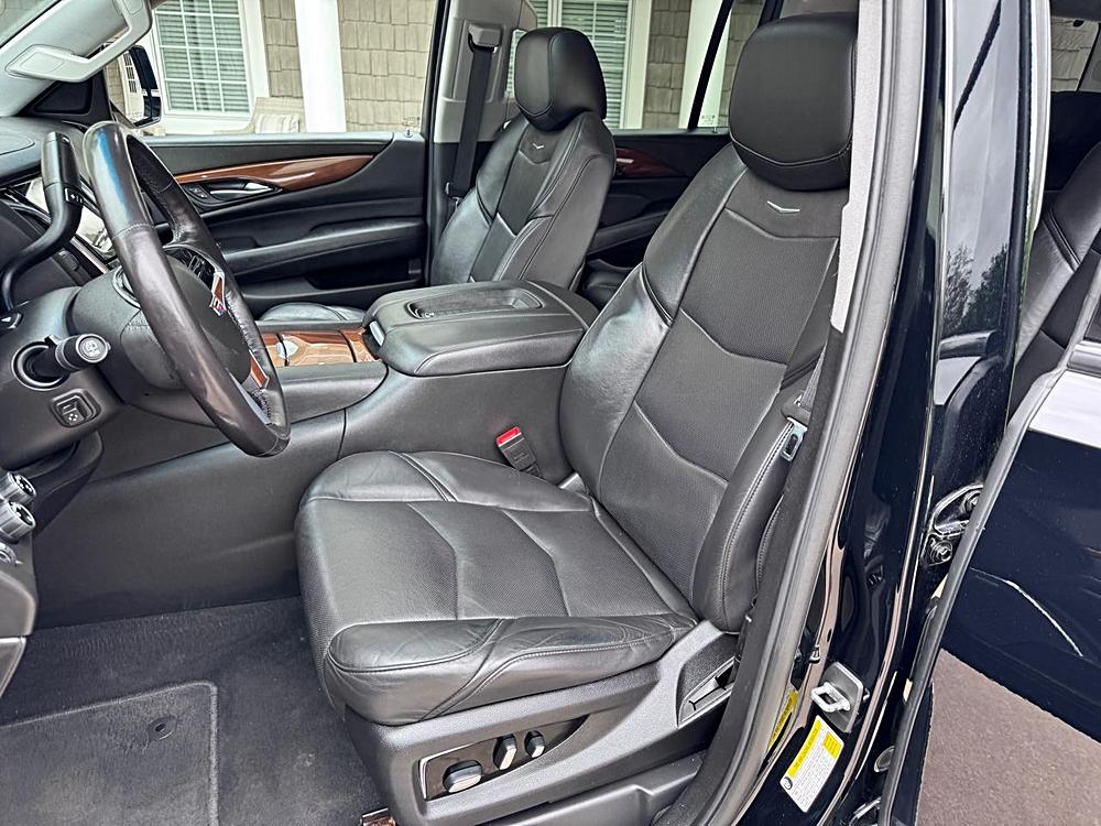 2019 Cadillac Escalade ESV Luxury - Photo 13