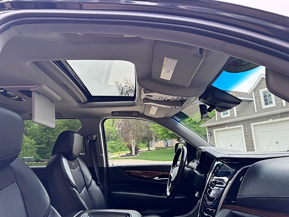 2019 Cadillac Escalade ESV Luxury - Photo 28