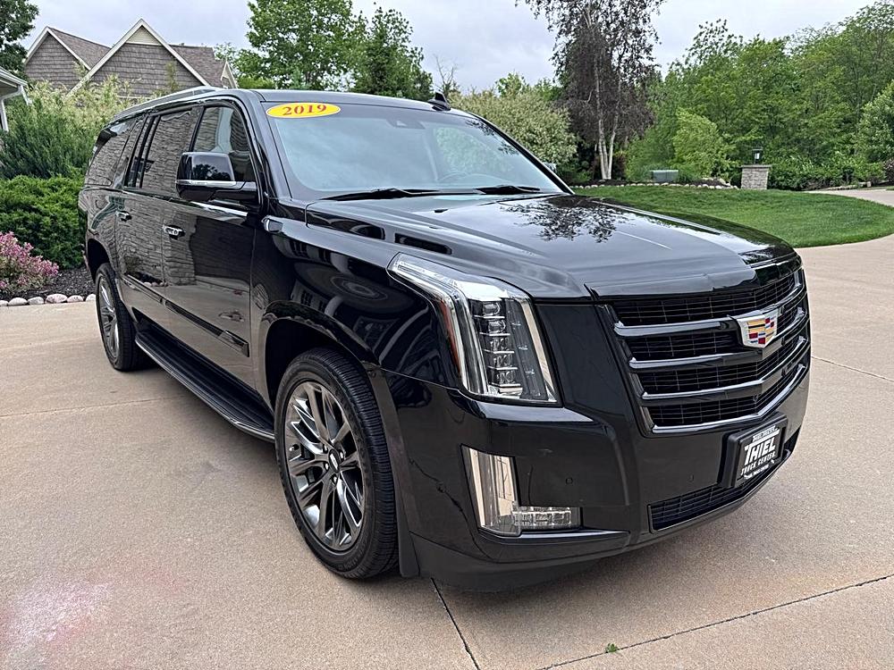2019 Cadillac Escalade ESV Luxury - Photo 9
