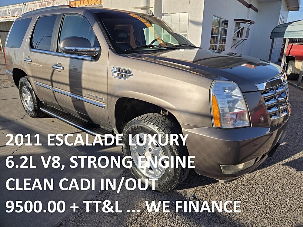 2011 Cadillac Escalade Luxury